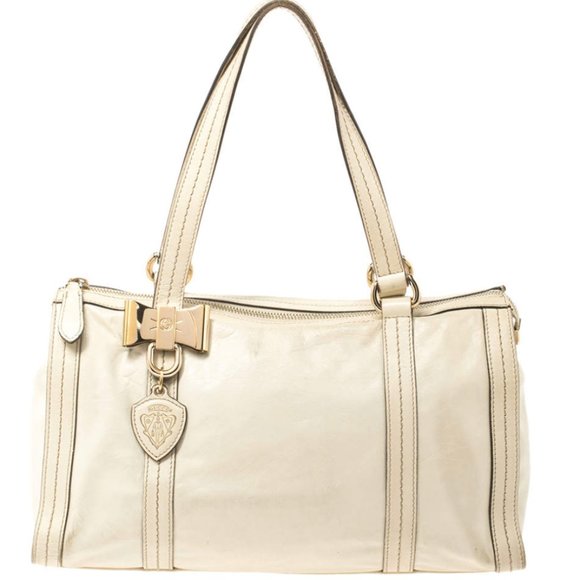 Gucci Off White Leather Duchessa Boston Bag - Picture 2 of 5